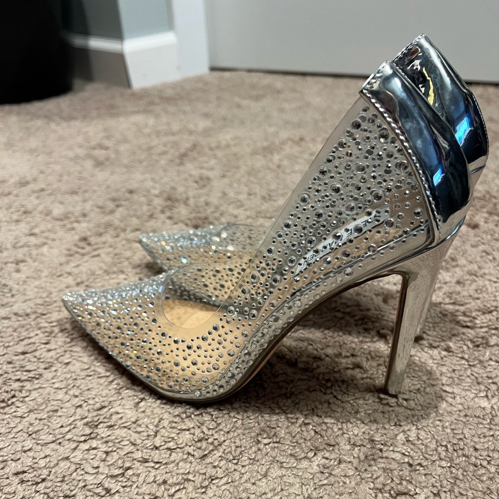 Steve Madden Pumps